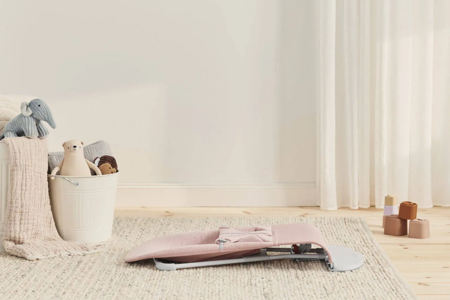 Bujaczki I Leżaczki|Foteliki I Pufy | BabyBjorn - leżaczek BLISS 3D Jersey - Light Pink