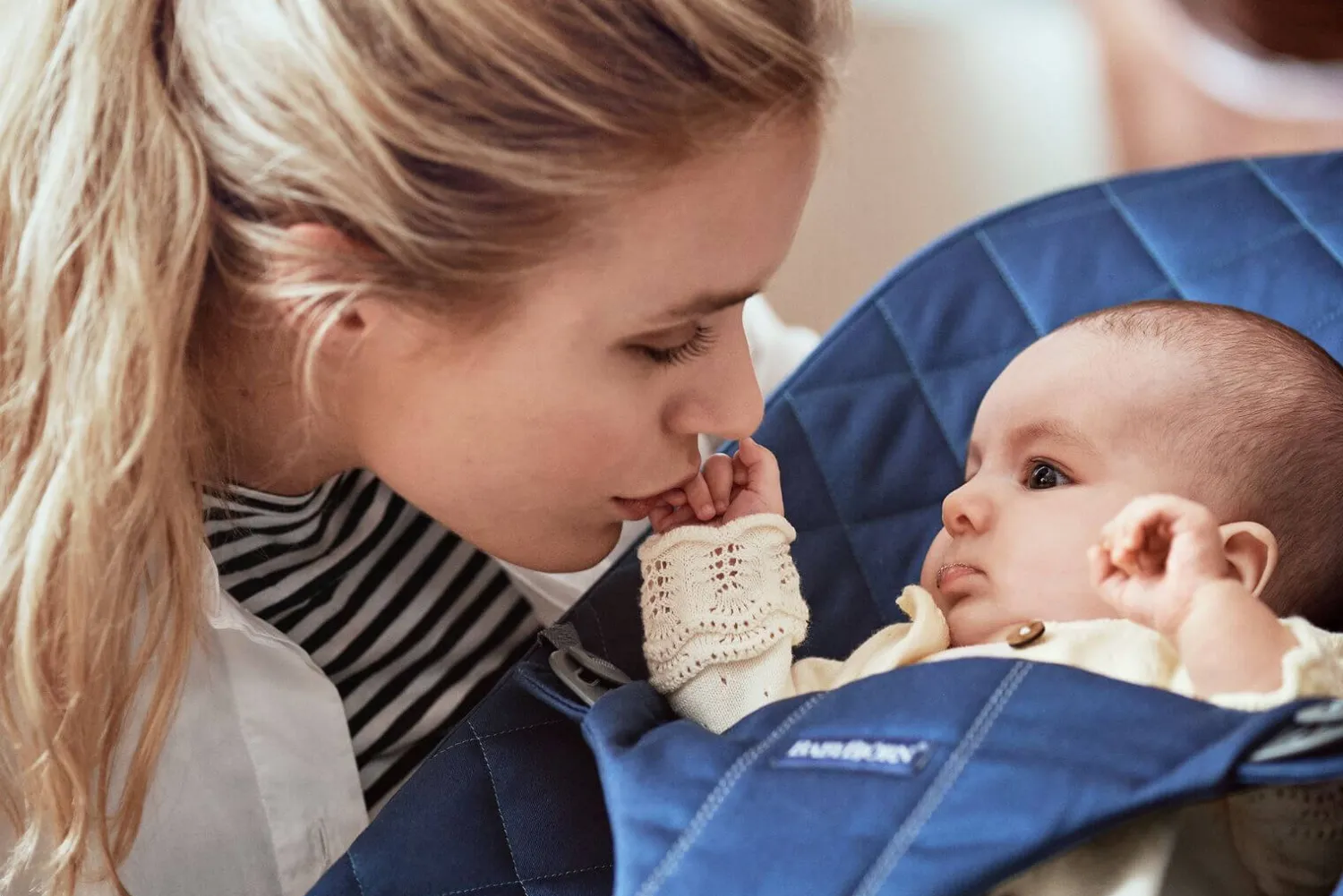 Bujaczki I Leżaczki|Foteliki I Pufy | BabyBjorn - leżaczek BLISS WOVEN, Granatowy