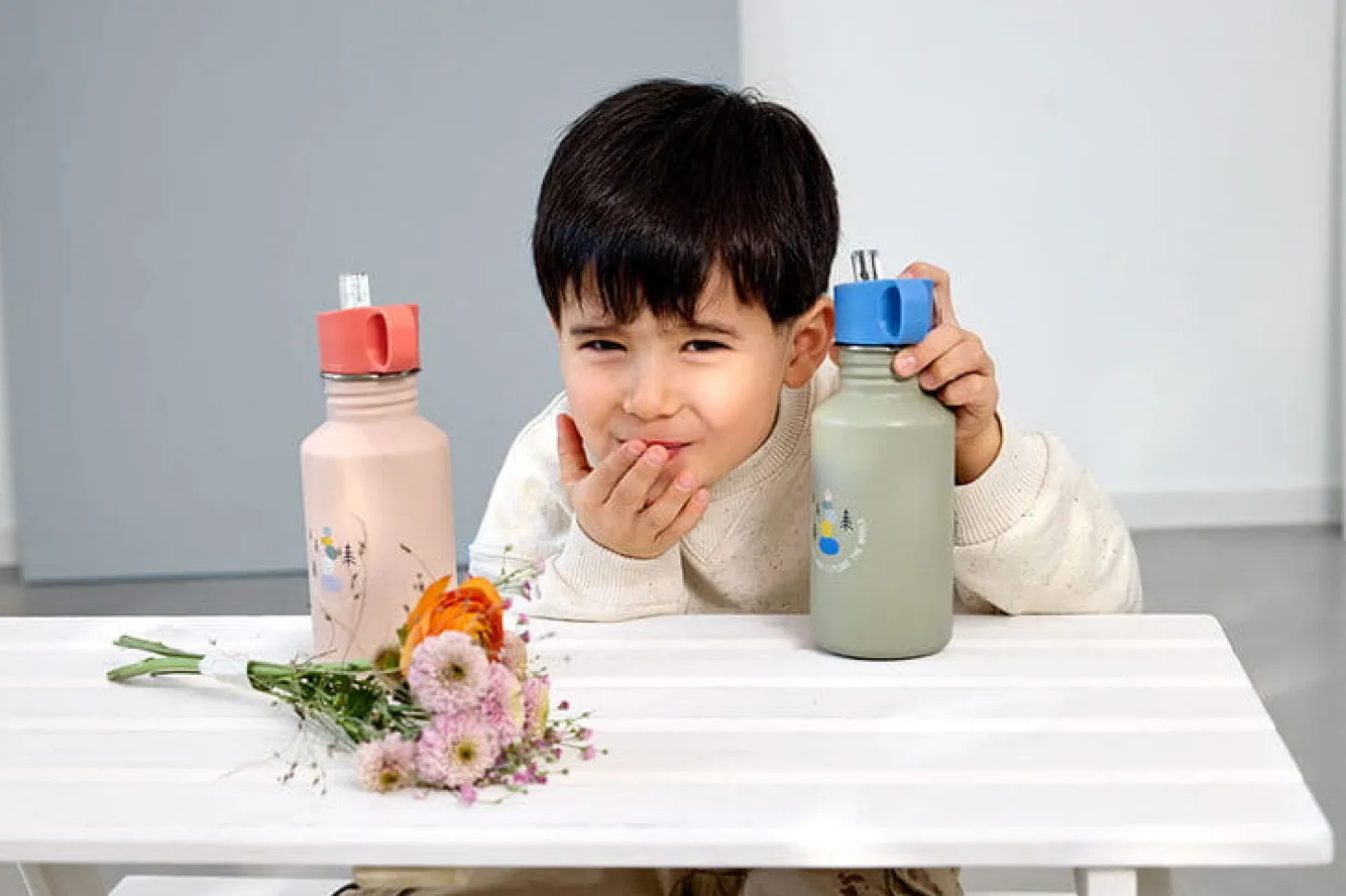 Bidon ze stali nierdzewnej z ustnikiem i uchwytem 500 ml Sunny Explorer green & blue