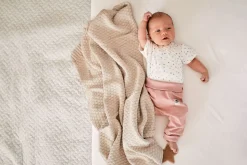 Ubranka Dziecięce | Pink no More Body z krótkim rękawem DOTS