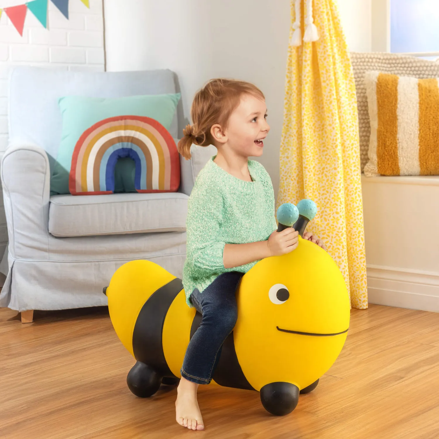 2 Lata +|4 Lata + | B.Toys Bouncy Boing! Skoczek pszczółka