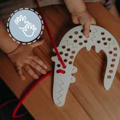 Montessori|Idealne W Podróży | Milin Drewniana przeplatanka - Krokodyl Felek