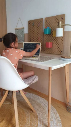 6 Lat+|7 Lat+ | Small Foot Drewniany laptop z tablicą magnetyczną