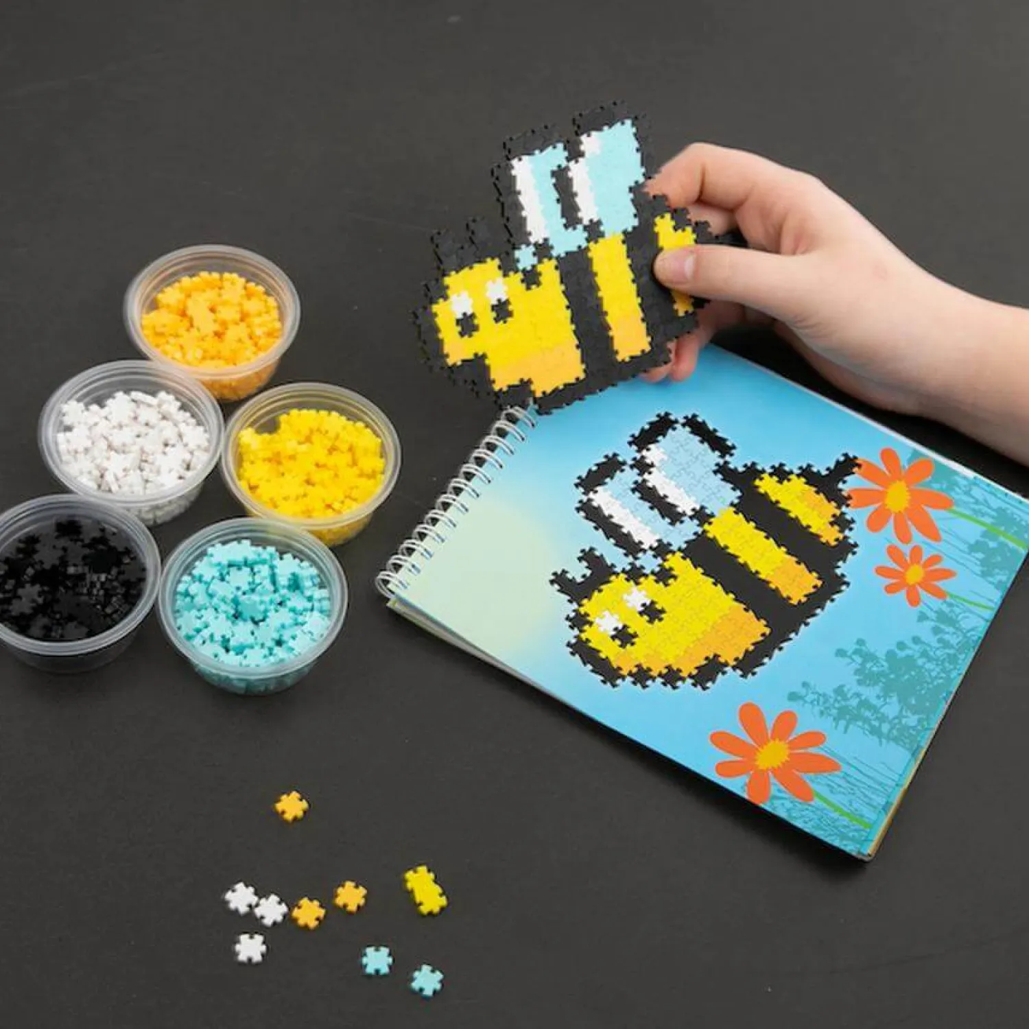 8 Lat+|6 Lat+ | Fat Brain Toys Duży zestaw Jixelz Kreator Puzzelki Pixelki