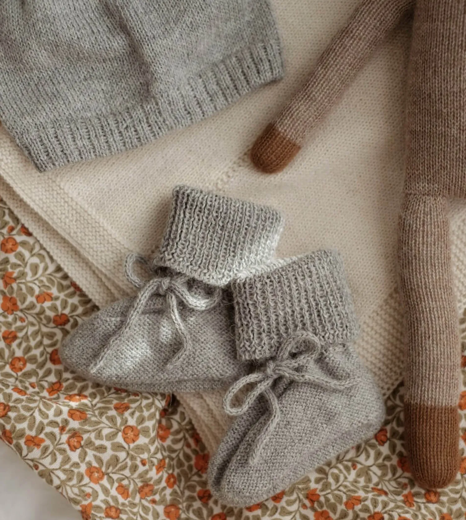 Buciki I Kapcie | Main Sauvage Dziergane buciki niechodki - grey