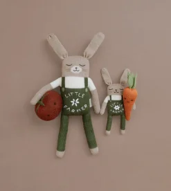 Dziergany królik z wełny alpaki - little farmer