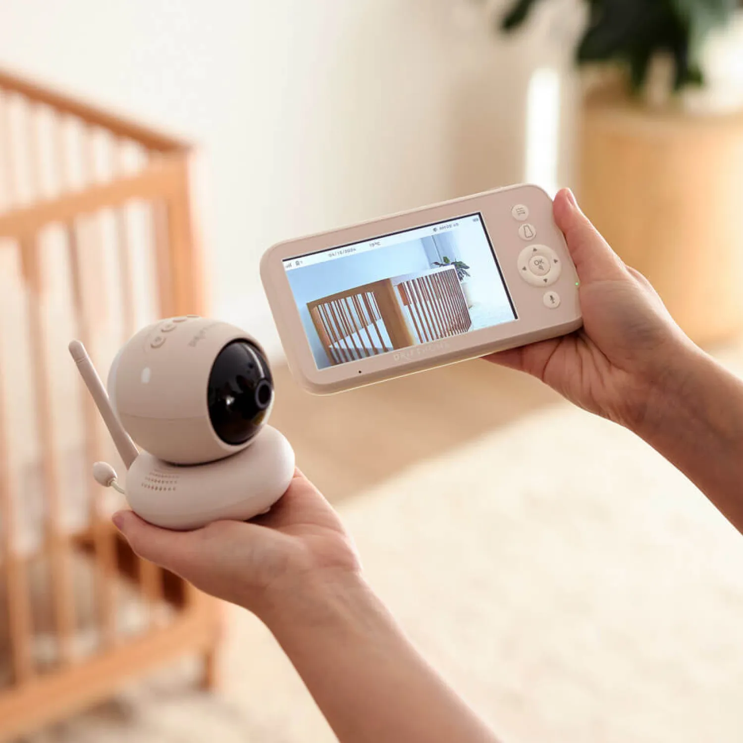 Ułatwiacze Życia | ergoPouch Elektroniczna niania z kamerą 4w1 Drift Home