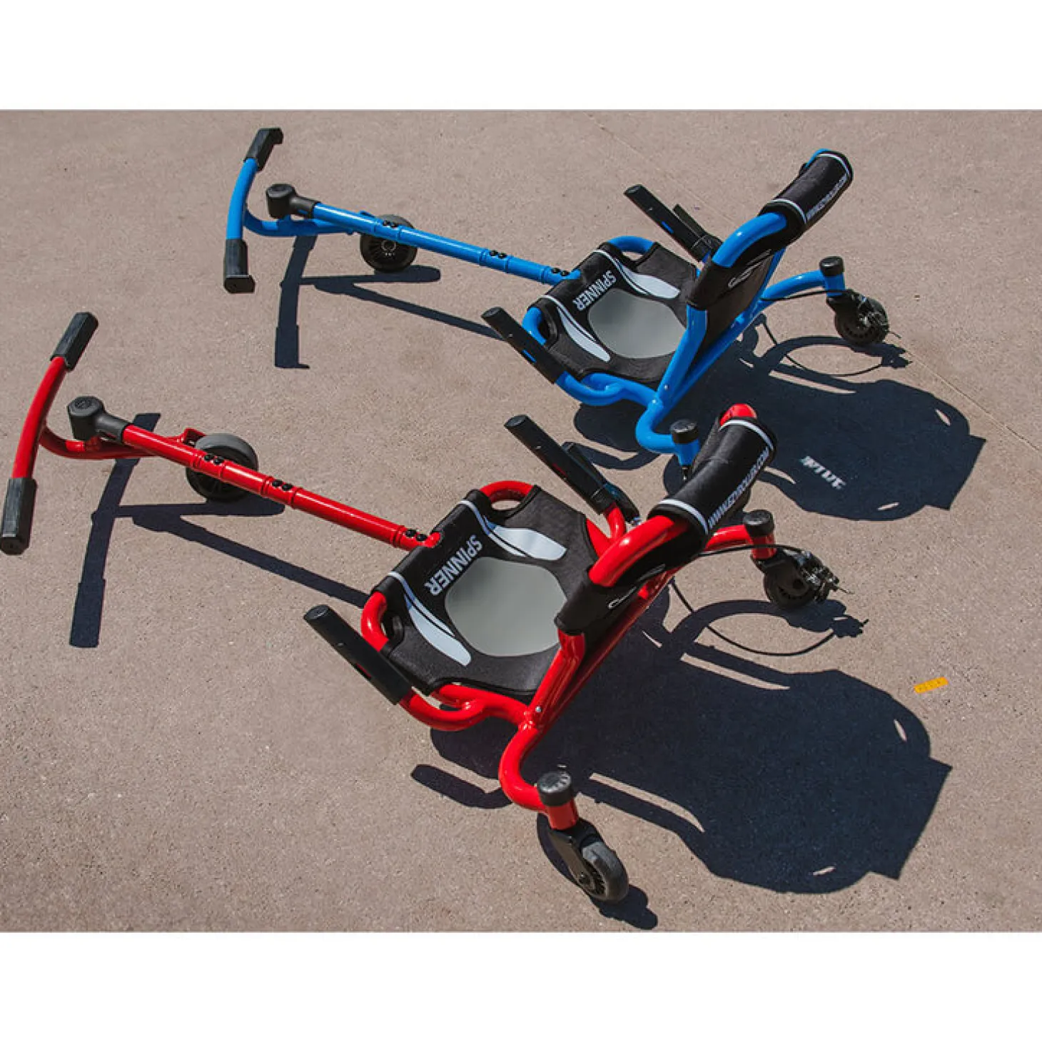 EzyRoller Spinner X Pojazd gokart napędzany nogami z funkcją 360° 4-12 lat - Red