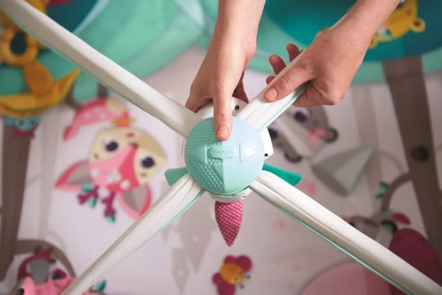 Maty Edukacyjne|Maty Edukacyjne | Tiny Love Gimnastyka mata edukacyjna dla bobasa z pałąkami - Świat Małej Księżniczki