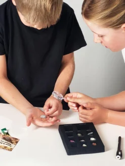Zestawy Kreatywne|Edukacyjne | Buki Kamienie i kryształy - 14 doświadczeń