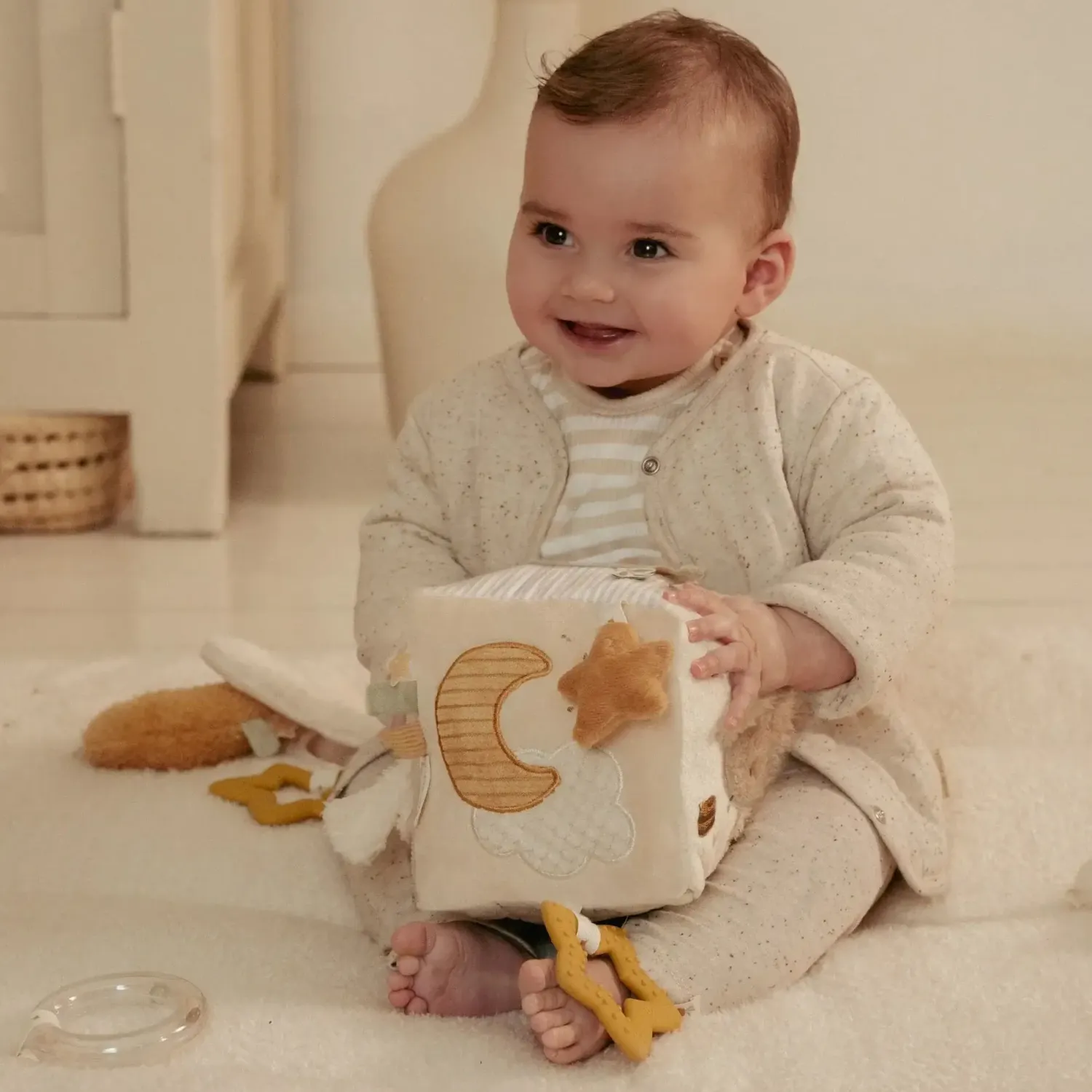 12M+|Sensoryczne | Little Dutch Kostka aktywizująca Newborn Naturals
