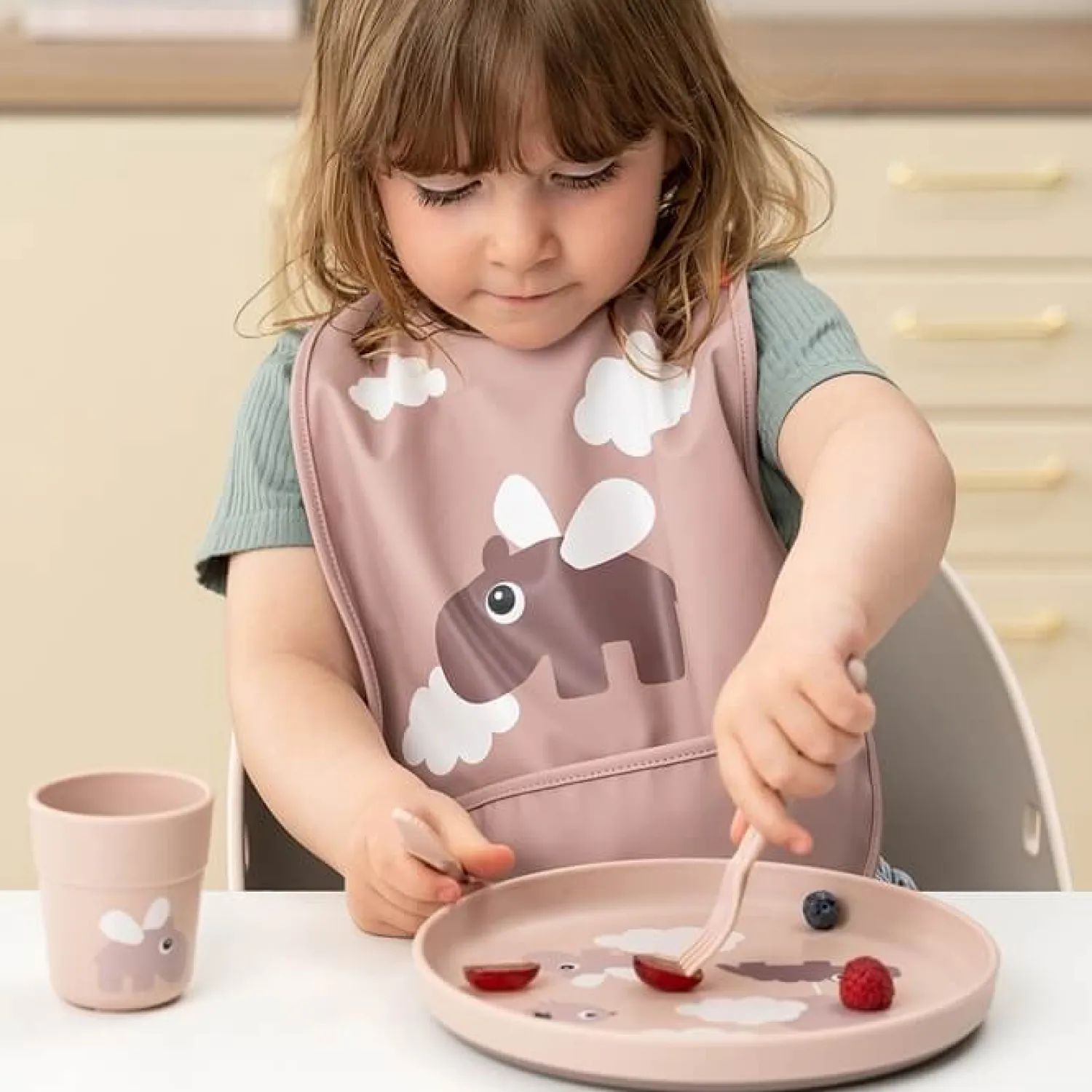 Metoda Blw|Naczynia Dla Dzieci | Done by Deer Kubek dla Dziecka Mini Mug Foodie Clouds Powder
