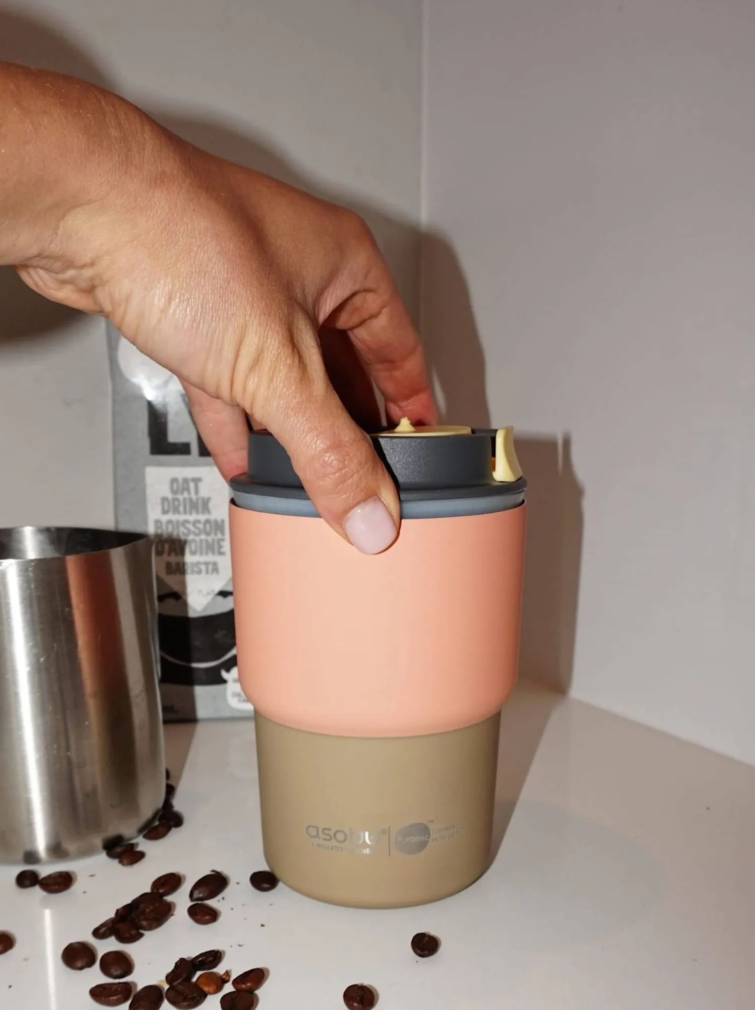 Butelki I Bidony | Asobu Kubek termiczny Coffee Express, 360 ml - pastelowy brzoskwiniowy