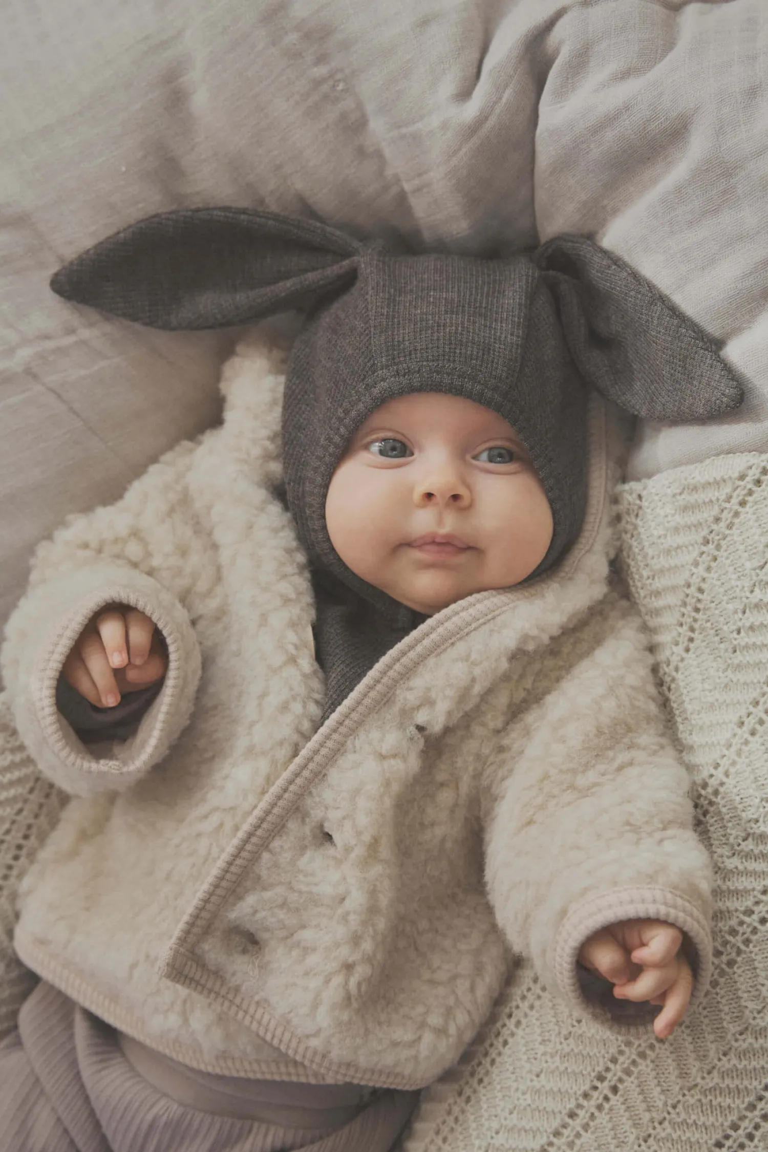 Ubranka Dziecięce | HUTTEliHUT Kurtka 100% wełny merino Pixie Teddy - Cement