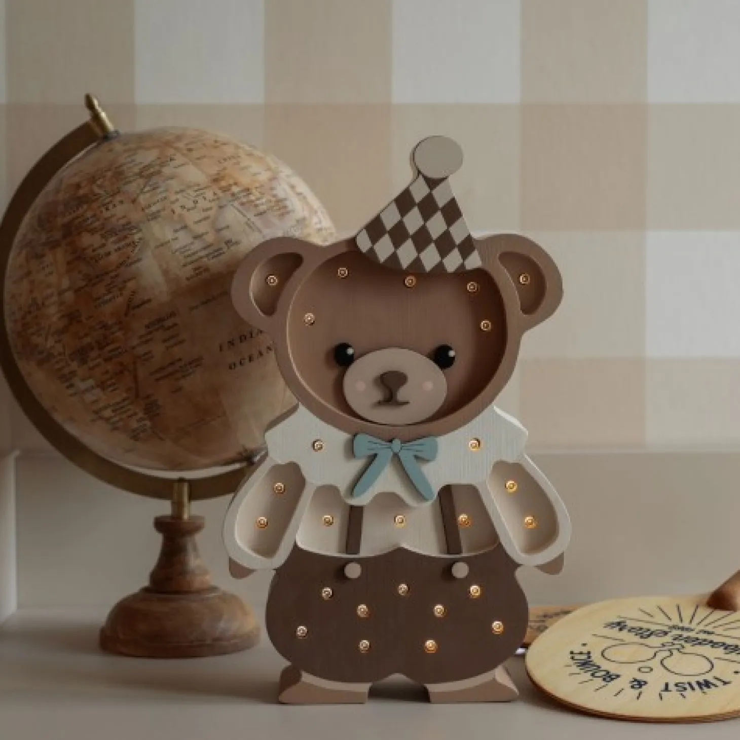 Lampa Little Lights Miś Theodor - Chocolate Brown