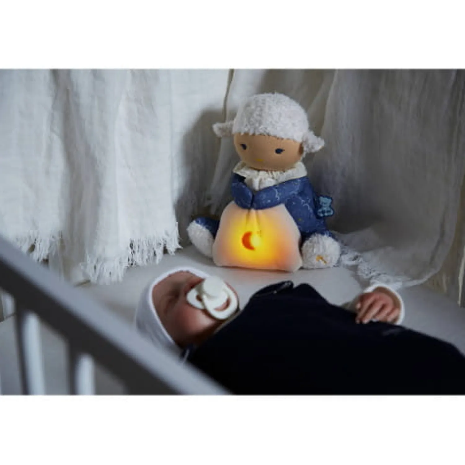 12M+|Lampki Nocne | Kaloo Lampka, przytulanka nocna - Owieczka