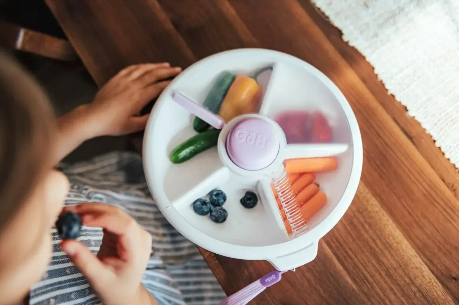 Lunchboxy|Przechowywanie Jedzenia | GOBE LARGE SNACK SPINNER duży pojemnik na przekąski, Taro Purple
