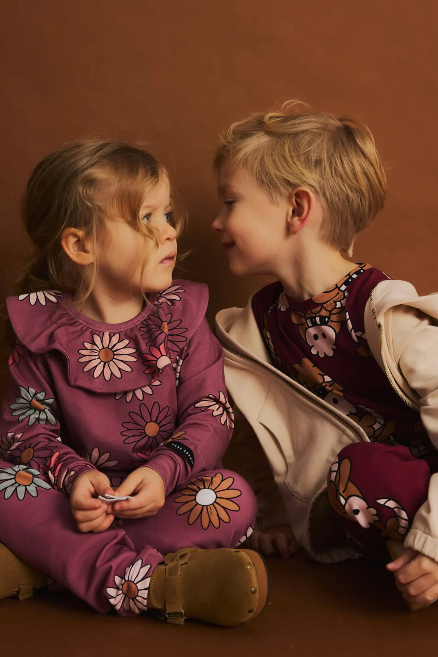 Ubranka Dziecięce | Dear Sophie Longsleeve z falbanką - Flowers Heather
