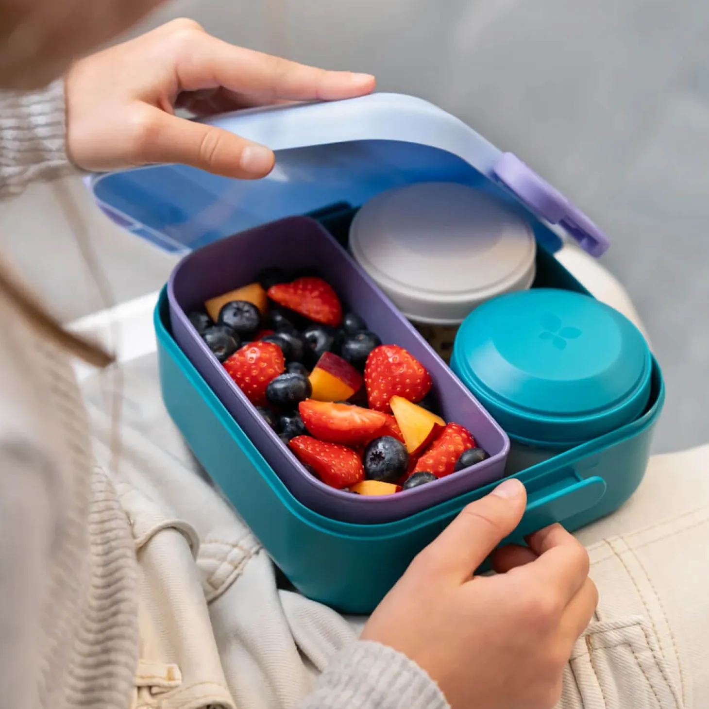 Lunchbox z przegródkami dla dzieci Rikko Lagoon Sky