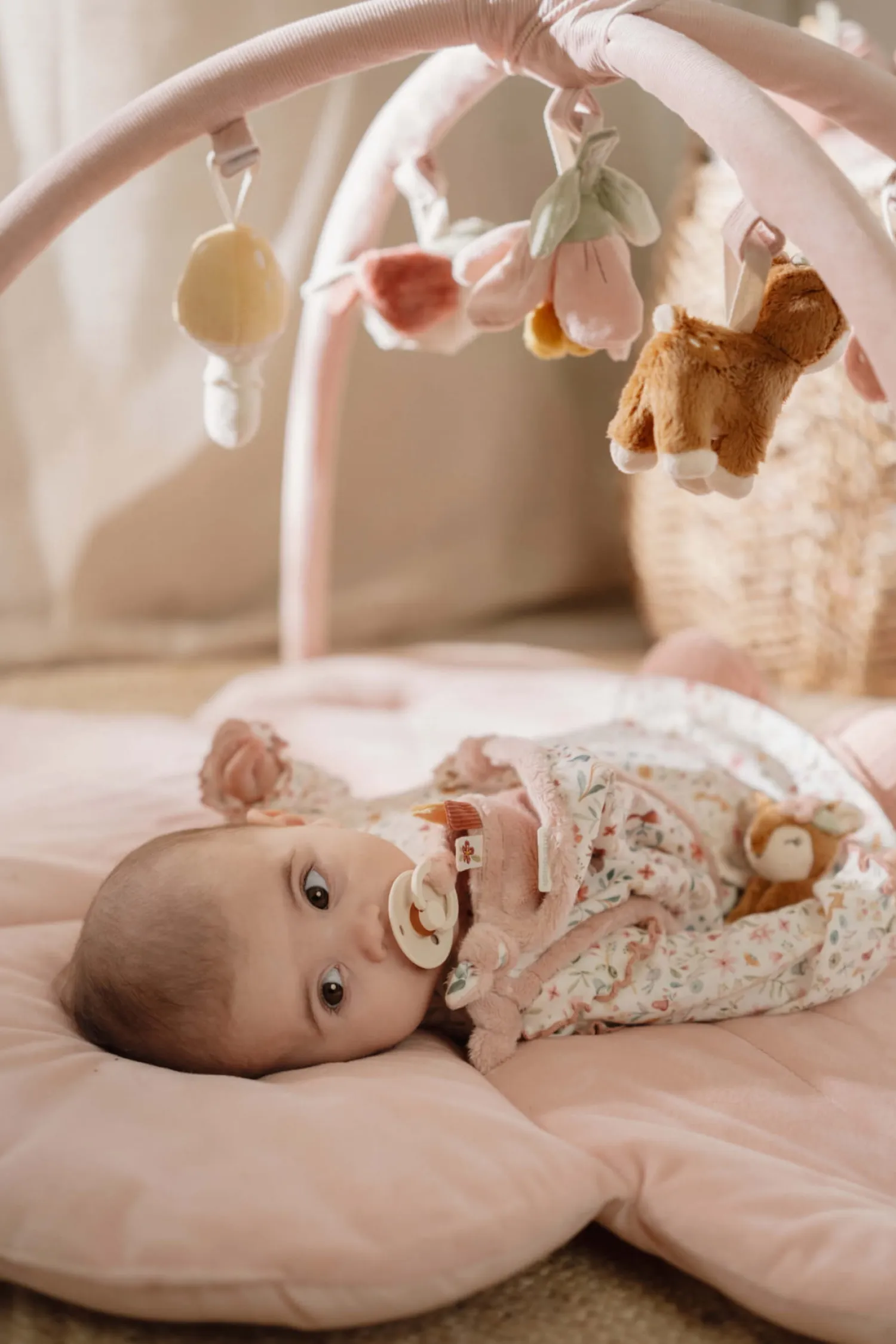Maty Edukacyjne|Maty Edukacyjne | Little Dutch Mata aktywizująca z pałąkiem Fairy Garden