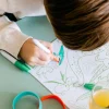 Idealne W Podróży|6 Lat+ | Super Petit Mini zestaw do kolorowania z silikonową matą - Dino