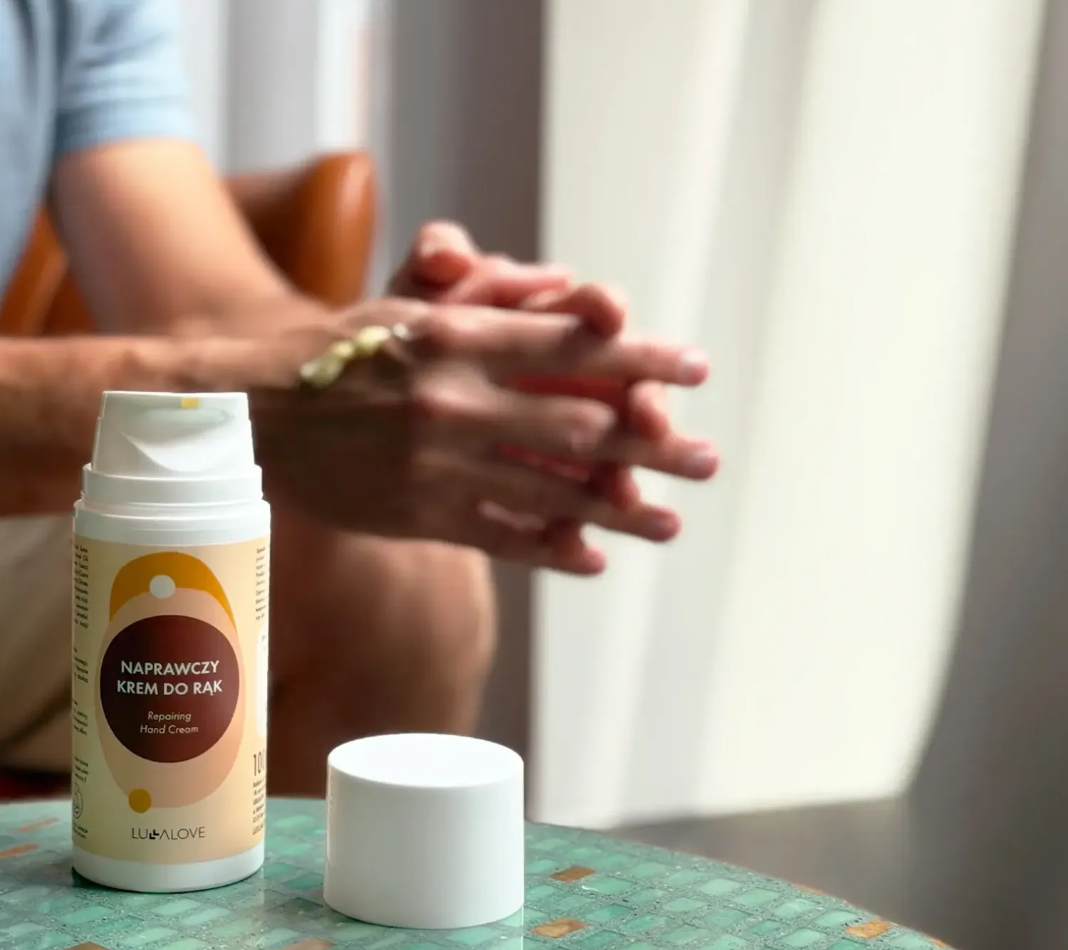 Naturalne Kosmetyki Dla Mam | Lullalove Naprawczy krem do rąk z woskiem pszczelim i olejkami eterycznymi, 100 ml
