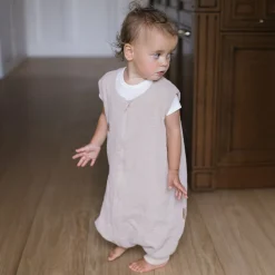 Śpiworki Do Spania|Śpiworki Do Spania | Zaffiro Śpiworek do spania muślinowy z nogawkami 0,5 TOG Malaga - Beige