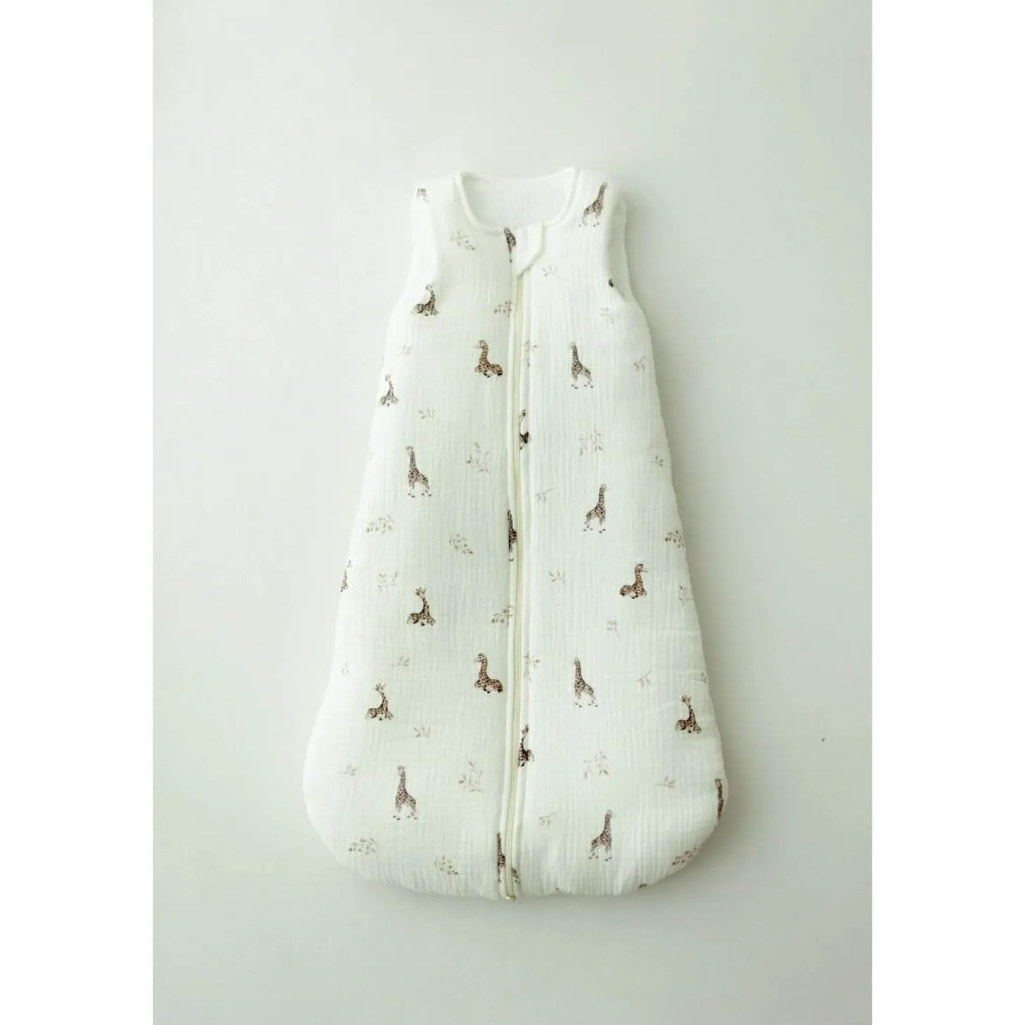 Śpiworek z organicznego muślinu 2.5 TOG - giraffes