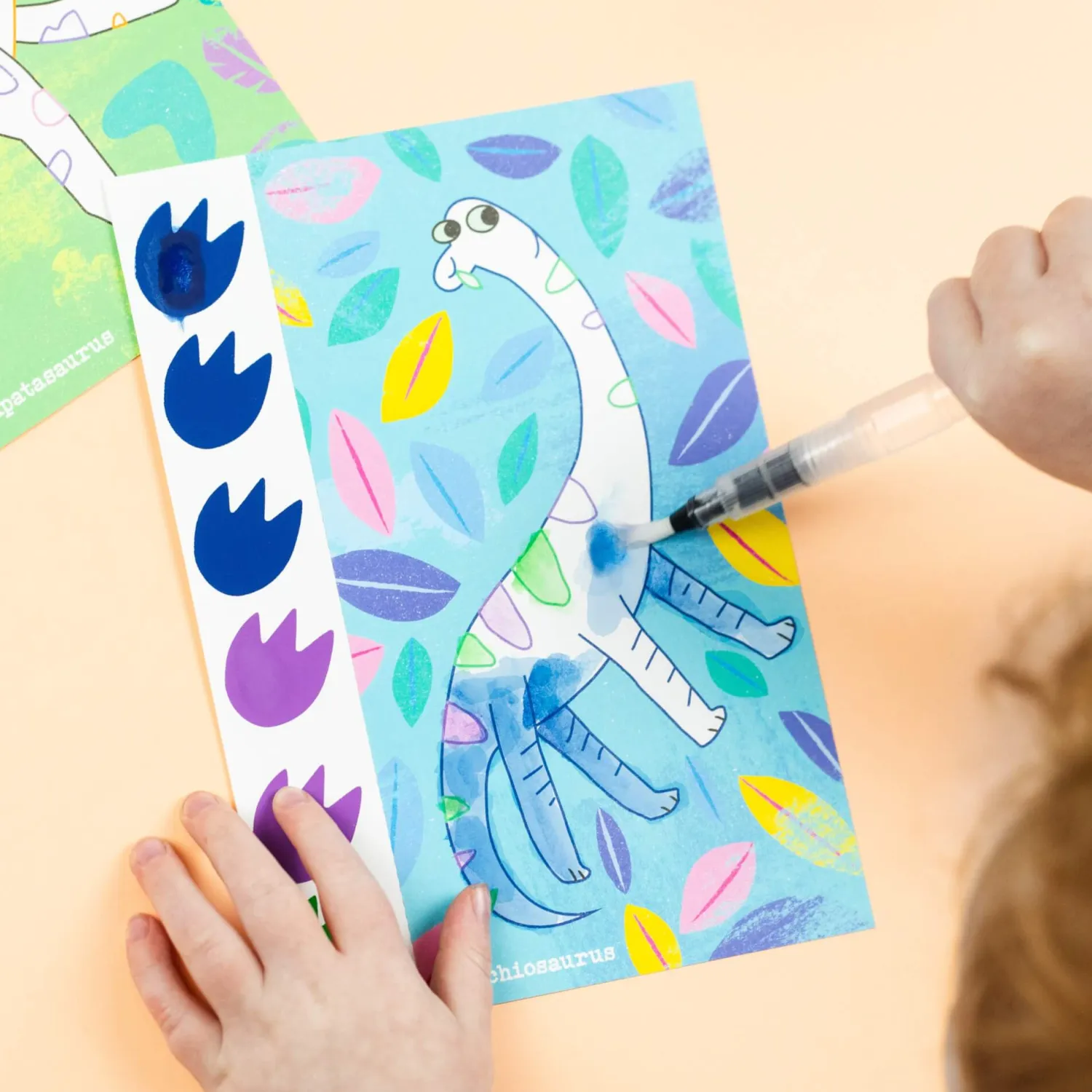 Idealne W Podróży|6 Lat+ | Tiger Tribe Przenośne kolorowanki wodne – Dinozaury