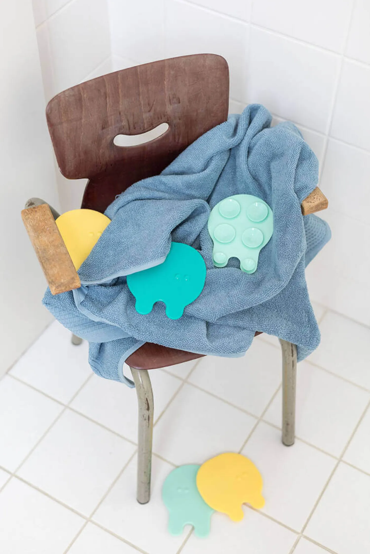 Zabawki Do Kąpieli|Akcesoria Łazienkowe | QUUT Przyssawki antypoślizgowe do wanny meduzy Grippi Jellyfish - Minty yellow