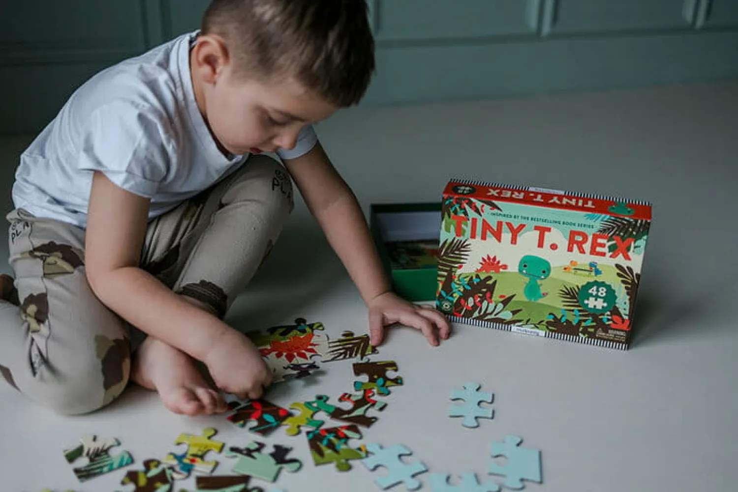 Puzzle | Mudpuppy Puzzle Tiny T.rex 48 elementów 3+