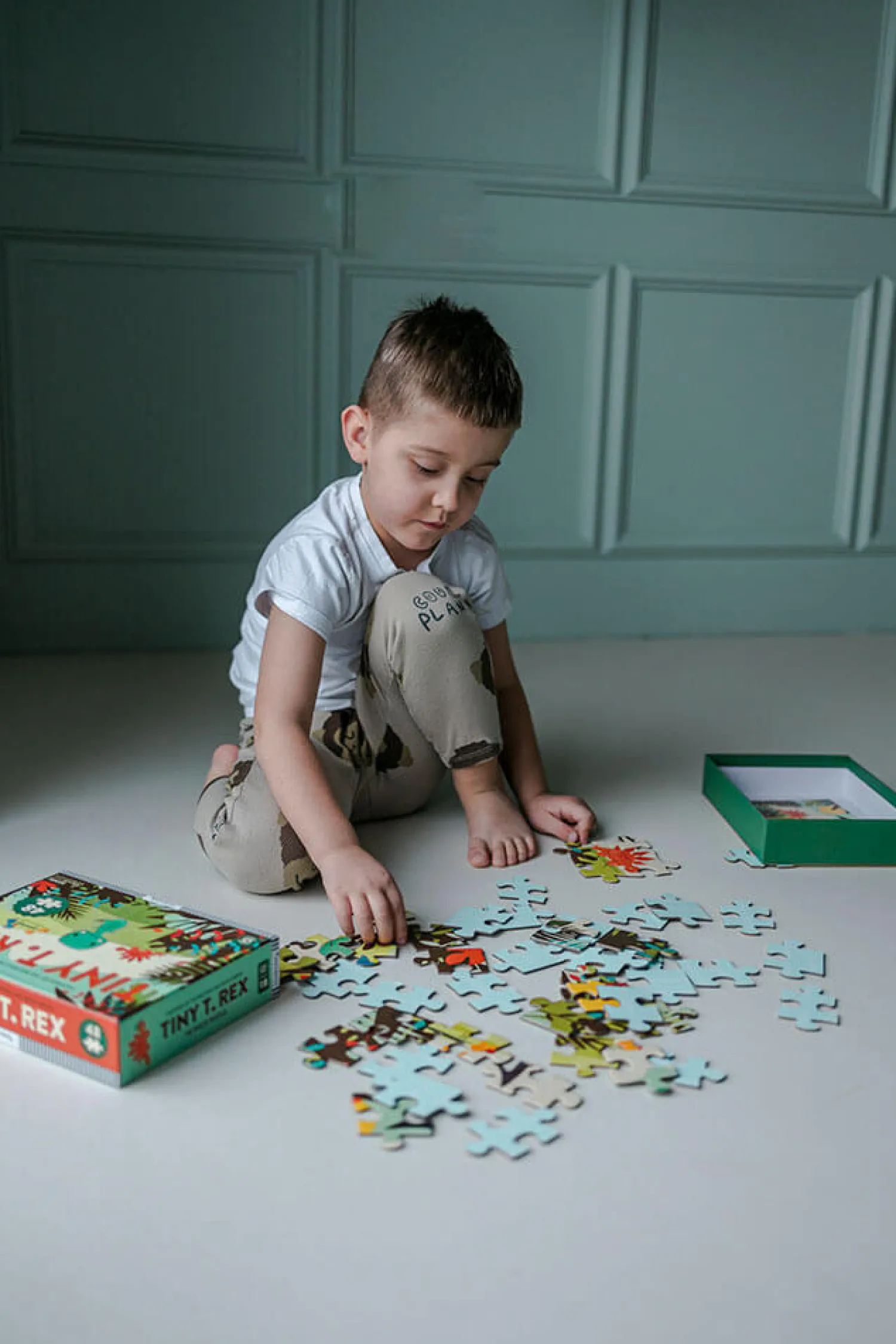 Puzzle | Mudpuppy Puzzle Tiny T.rex 48 elementów 3+