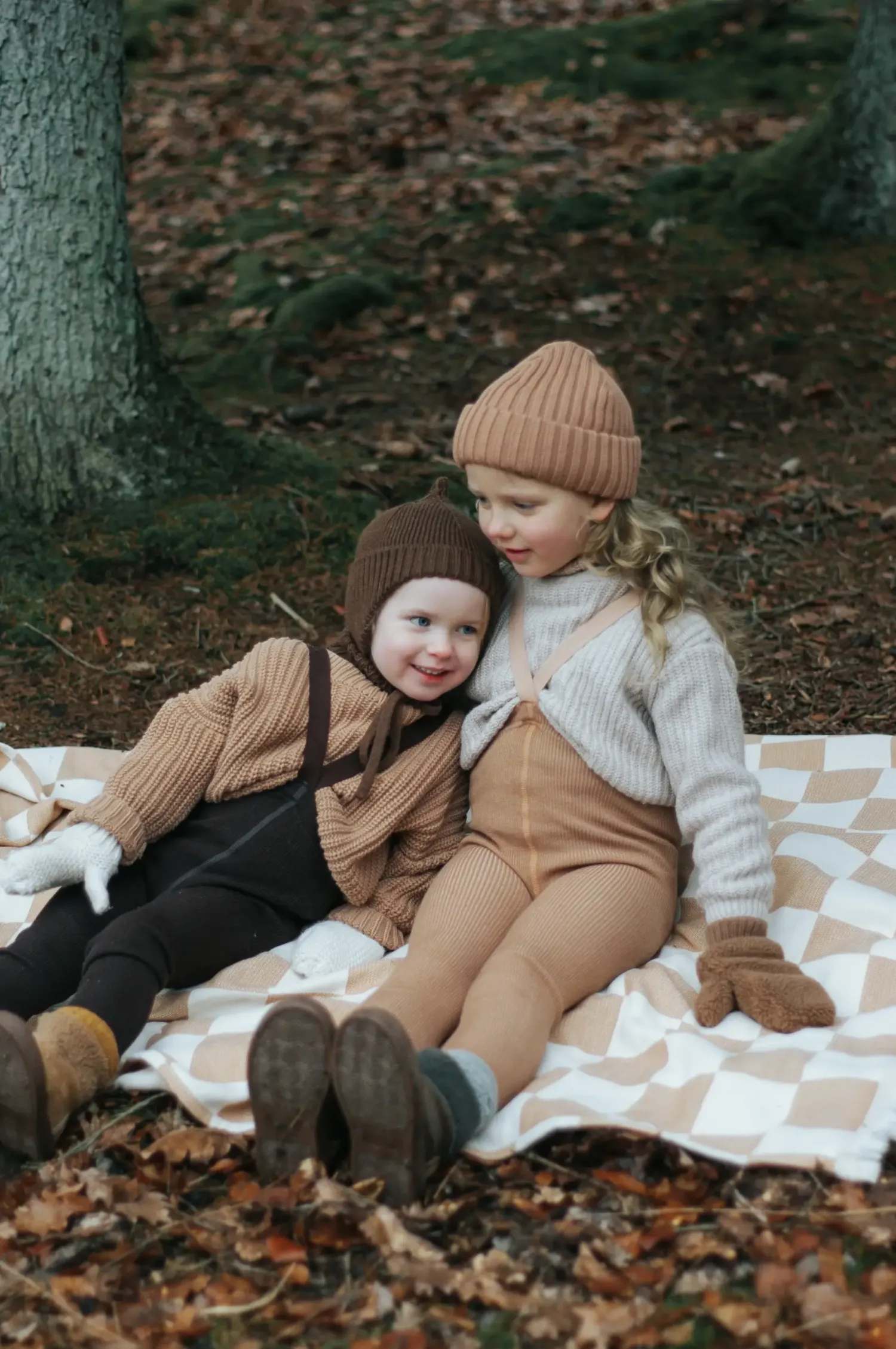 Małe Stópki | Silly Silas Rajstopki wełniane bez stópek Footless - Cappuccino Brown