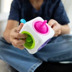 Idealne W Podróży|Aktywizujące | Fat Brain Toys Sensokostka Tugl