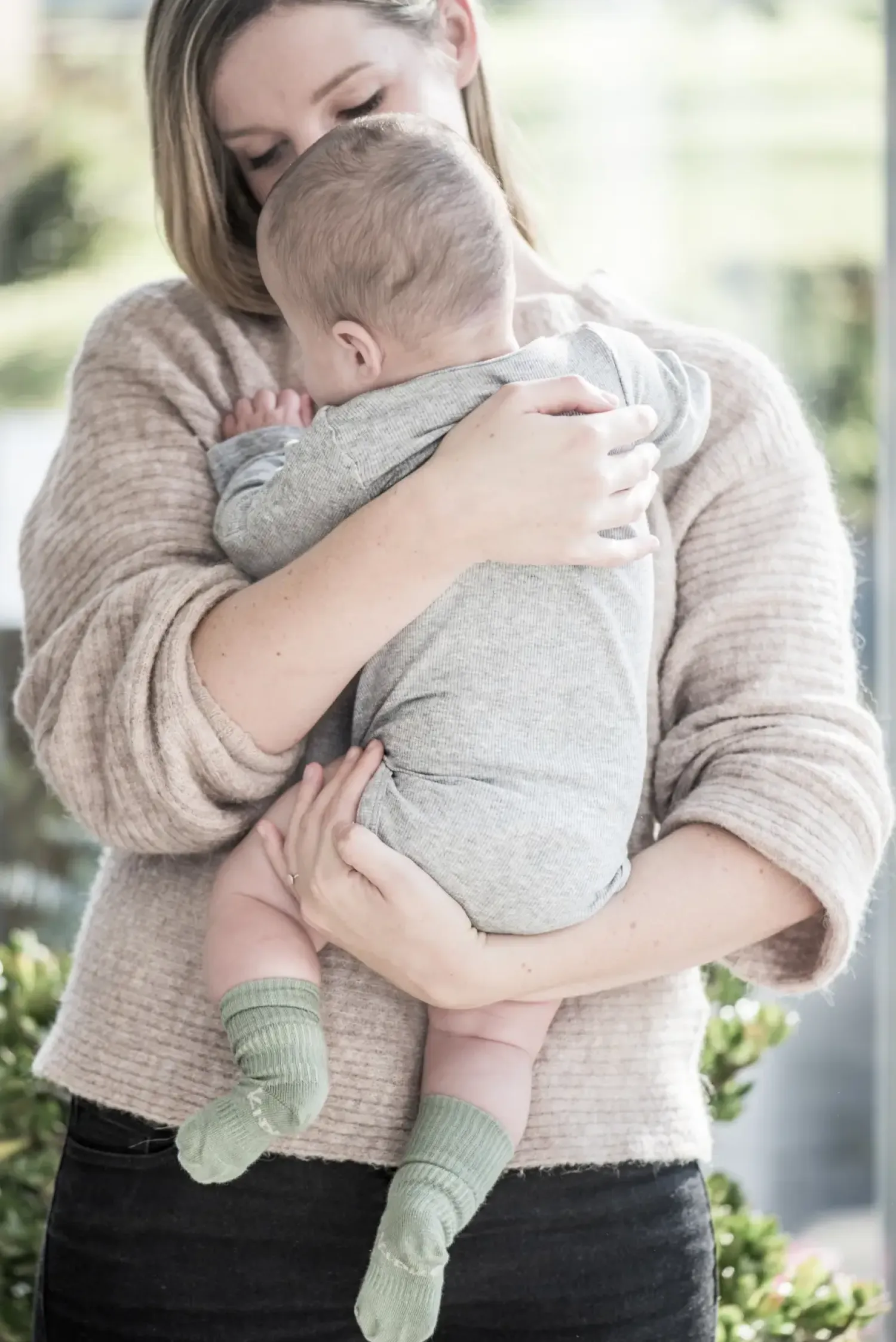 Małe Stópki | KipKep Skarpetki niemowlęce Stay-on-Socks, Calming Green
