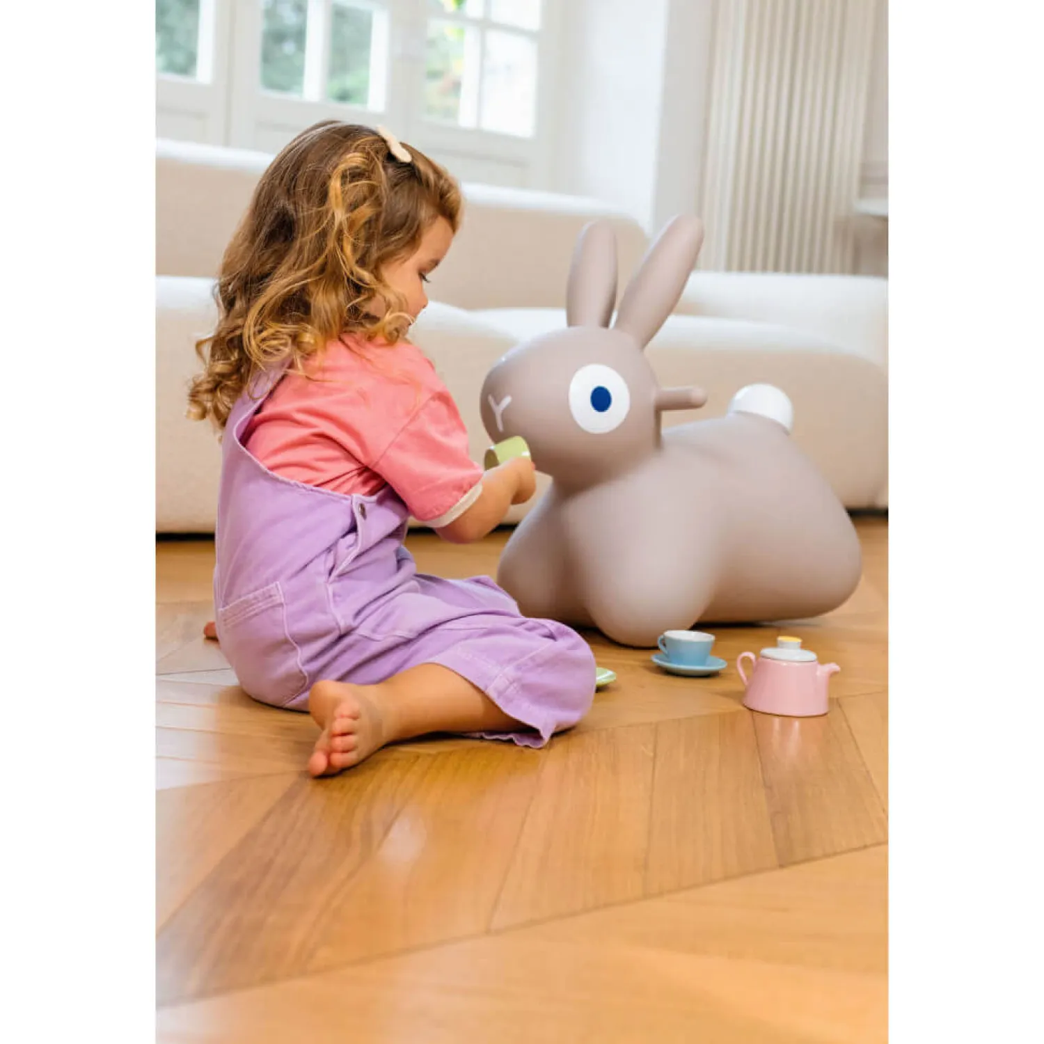 2 Lata +|4 Lata + | QUUT Skoczek Hoppi Bunny - Warm grey