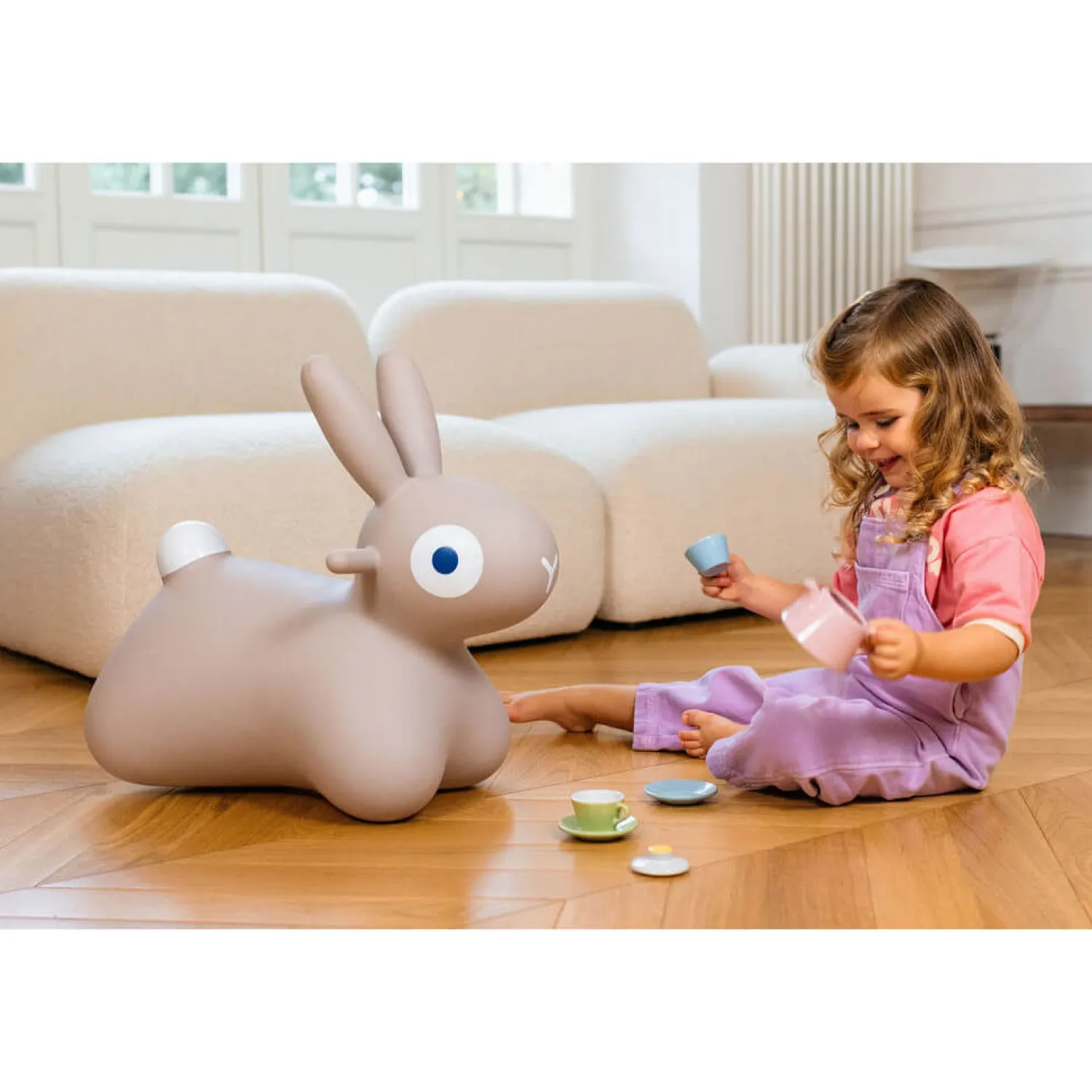 2 Lata +|4 Lata + | QUUT Skoczek Hoppi Bunny - Warm grey