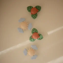 Idealne W Podróży|12M+ | Mushie Spinner sensoryczny z przyssawką - Dino