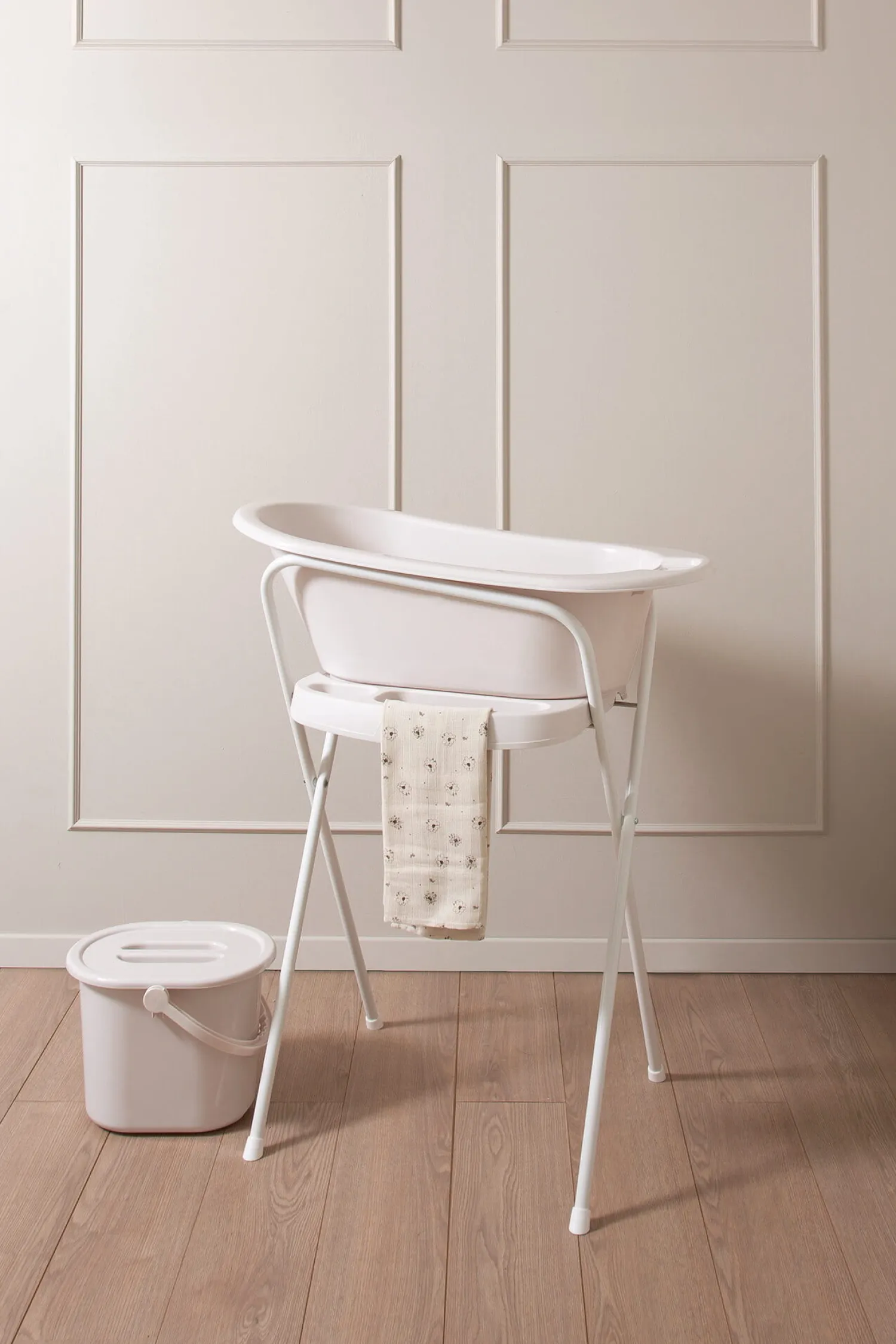 Wanienki I Stojaki|Wanienki I Stojaki | bebe-jou Stojak do wanienki 98 cm Light Oat
