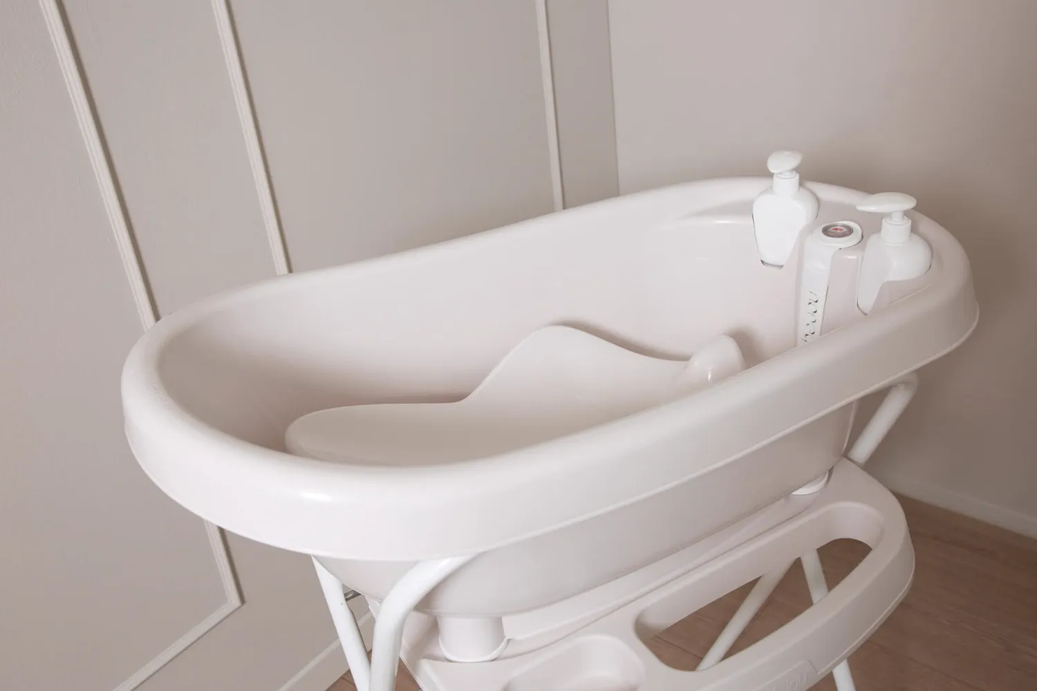 Wanienki I Stojaki|Wanienki I Stojaki | bebe-jou Stojak do wanienki 98 cm Light Oat