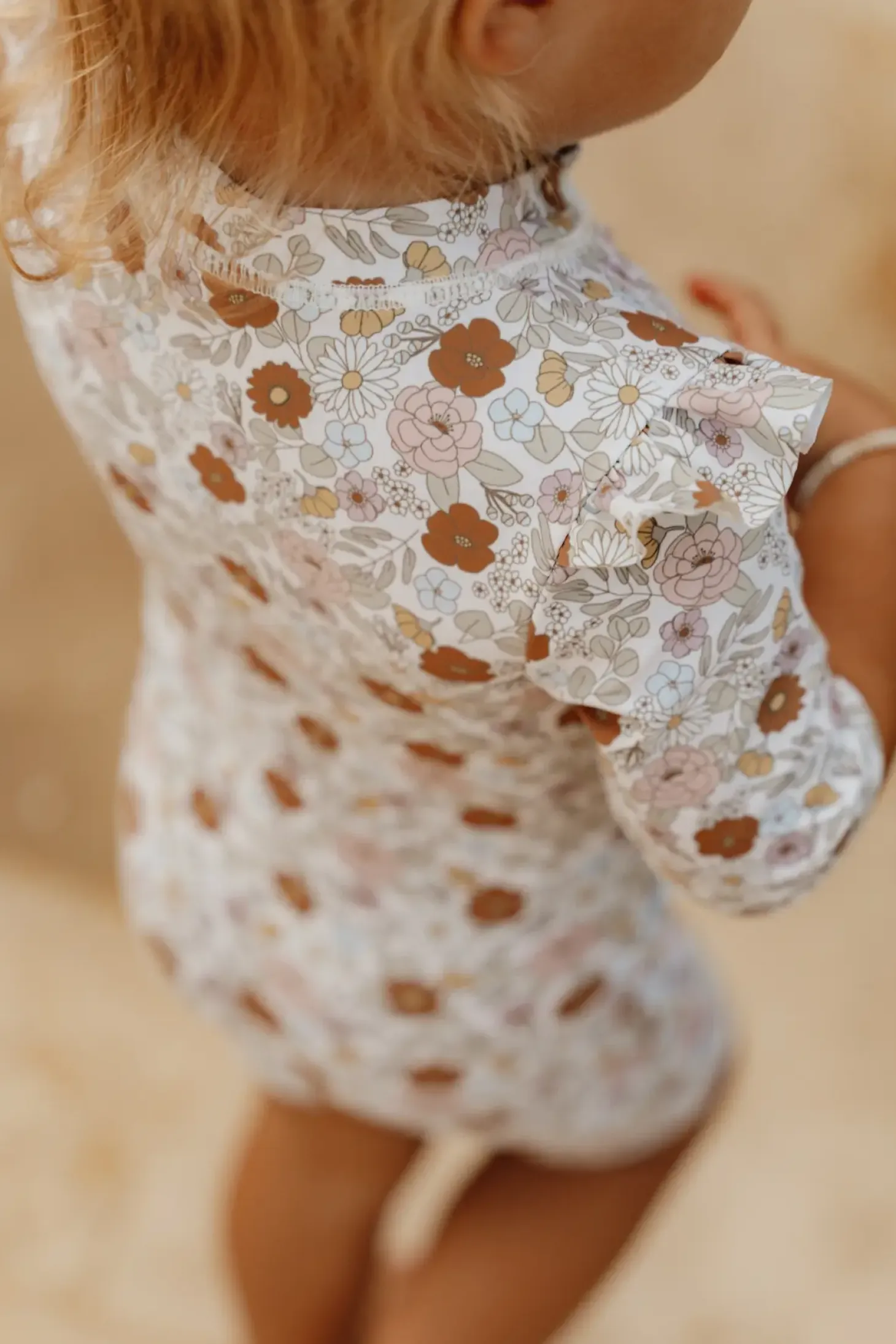 Swimsuit z rękawami Vintage Little Flowers