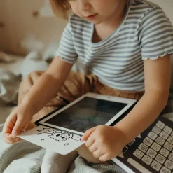 Idealne W Podróży|6 Lat+ | Kidywolf Tablet graficzny z szablonami do rysowania KIDYDRAW-MINI - dawno dawno temu