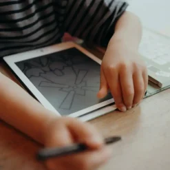Idealne W Podróży|6 Lat+ | Kidywolf Tablet graficzny z szablonami do rysowania KIDYDRAW-MINI - galaktyka