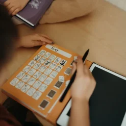 Idealne W Podróży|6 Lat+ | Kidywolf Tablet graficzny z szablonami do rysowania KIDYDRAW-MINI - zwierzęta dookoła świata