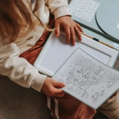 Idealne W Podróży|8 Lat+ | Kidywolf Tablet graficzny z szablonami do rysowania KIDYDRAW-PAD - Food around the world, 6+