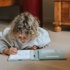 Idealne W Podróży|8 Lat+ | Kidywolf Tablet graficzny z szablonami do rysowania KIDYDRAW-PAD - Food around the world, 6+