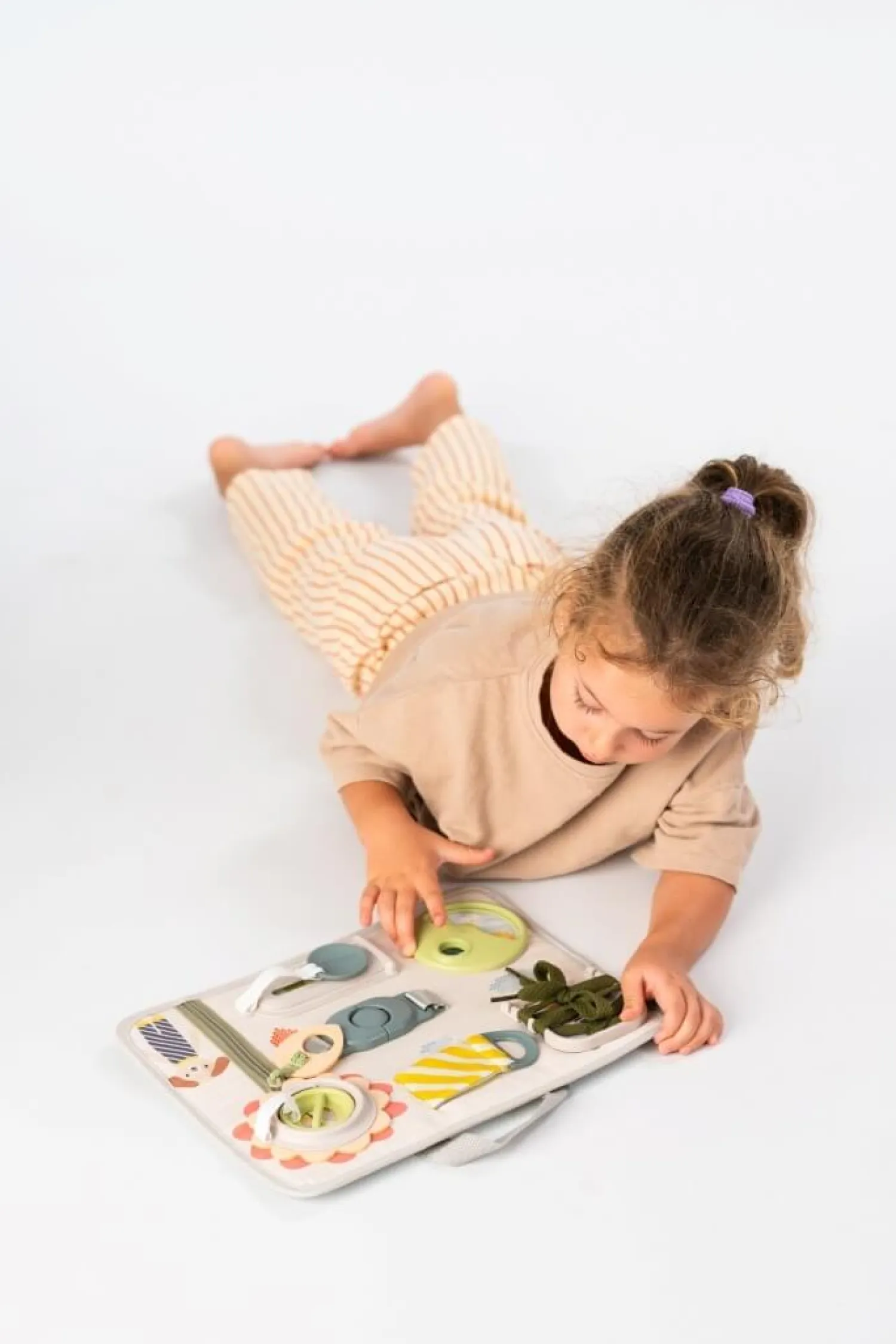 Aktywizujące|3 Lata + | Taf Toys Tablica Edukacyjna