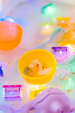 6 Lat+|3 Lata + | Glo Pals Wkład do słoików, figurki, brokaty i barwniki Fun Fillers - Farma