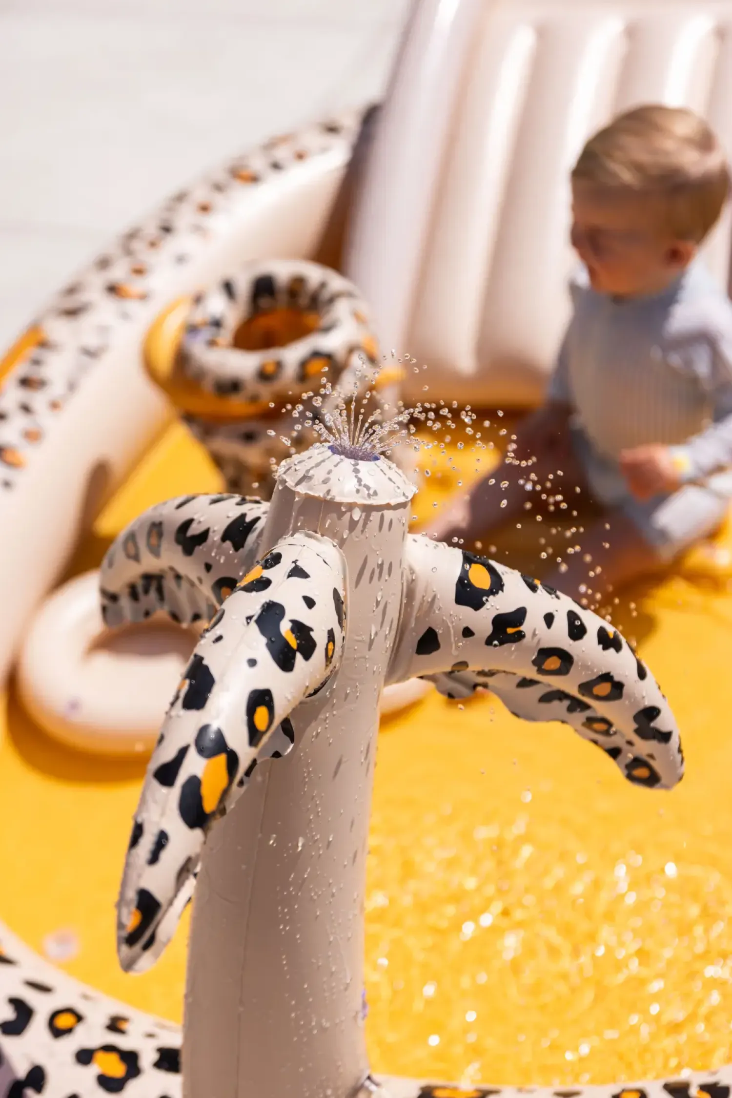 6 Lat+|3 Lata + | The Swim Essentials Wodny plac zabaw Beige Leopard