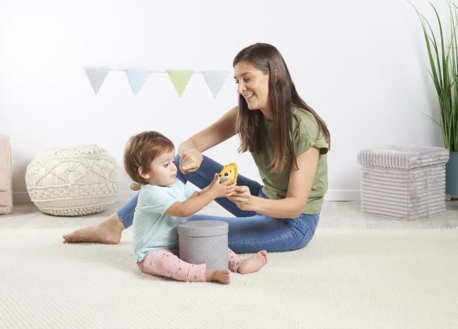 12M+|Aktywizujące | Tiny Love Wonder Buddies, Mały Odkrywca Lew Leonardo - zabawka interaktywna